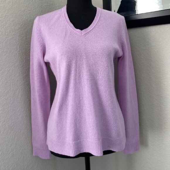 PECK and PECK Lilac Purple Cashmere V Neck Pullover Sweater Medium - Picture 3 of 11